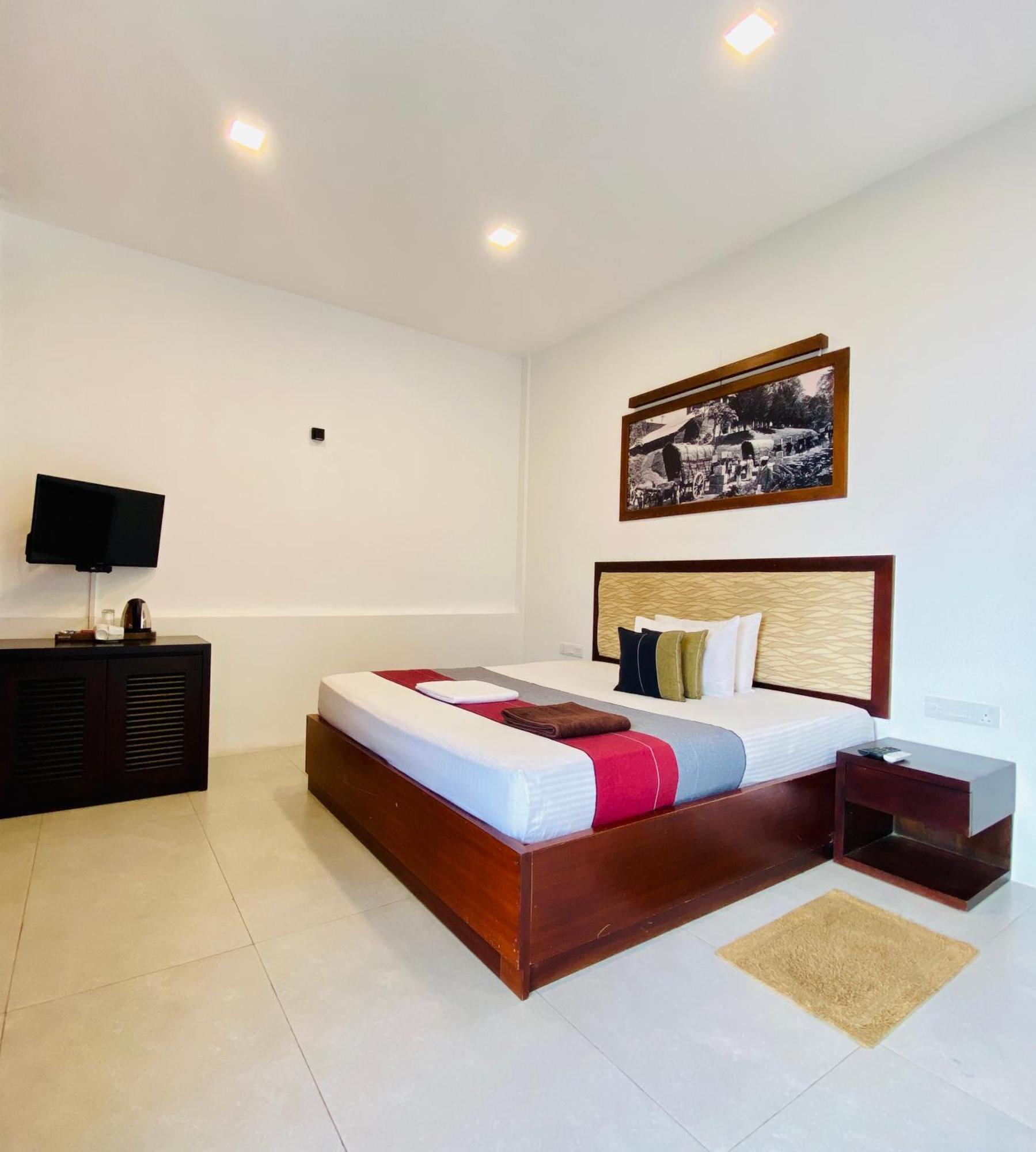 Hotel Kandyan View "Free Pickup From Kandy City" 외부 사진
